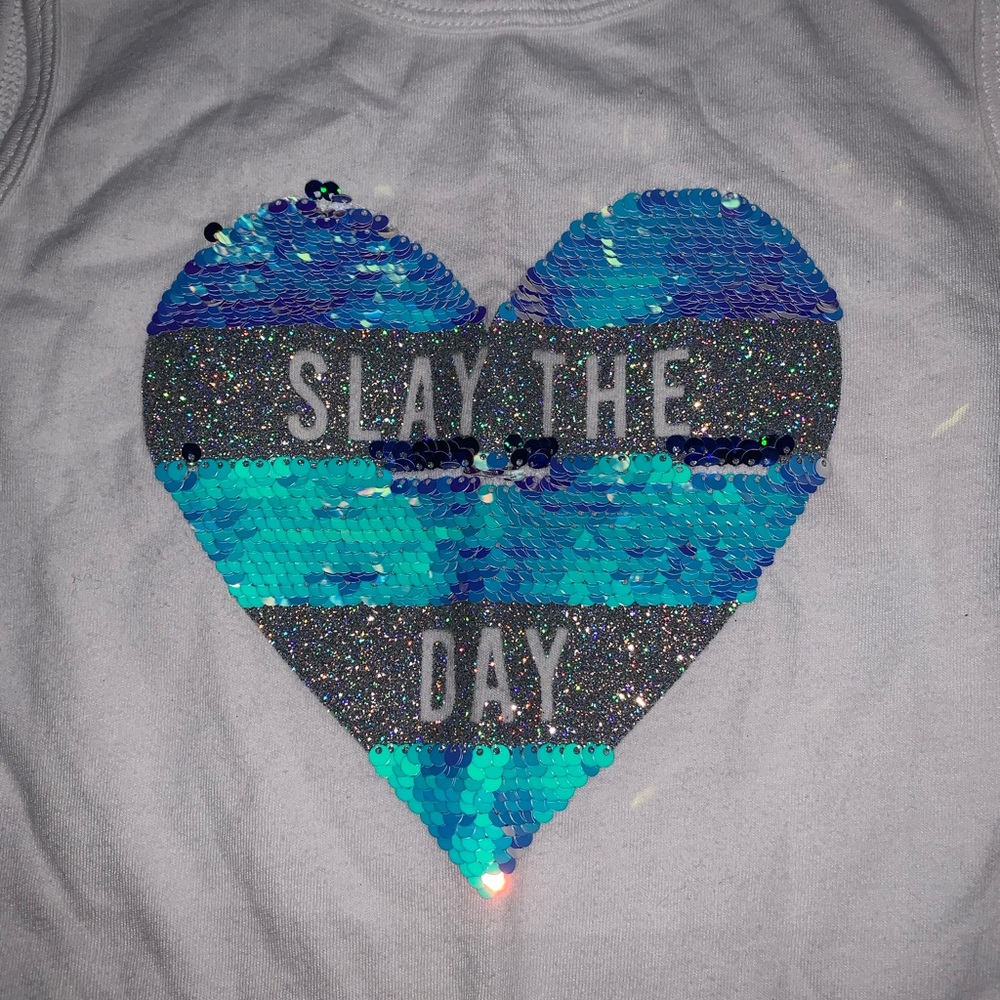 Girls white tank top never worn